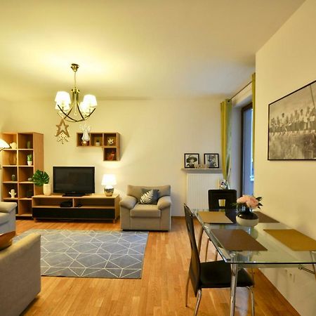 Mlociny Metro Apartment Warsaw Luaran gambar