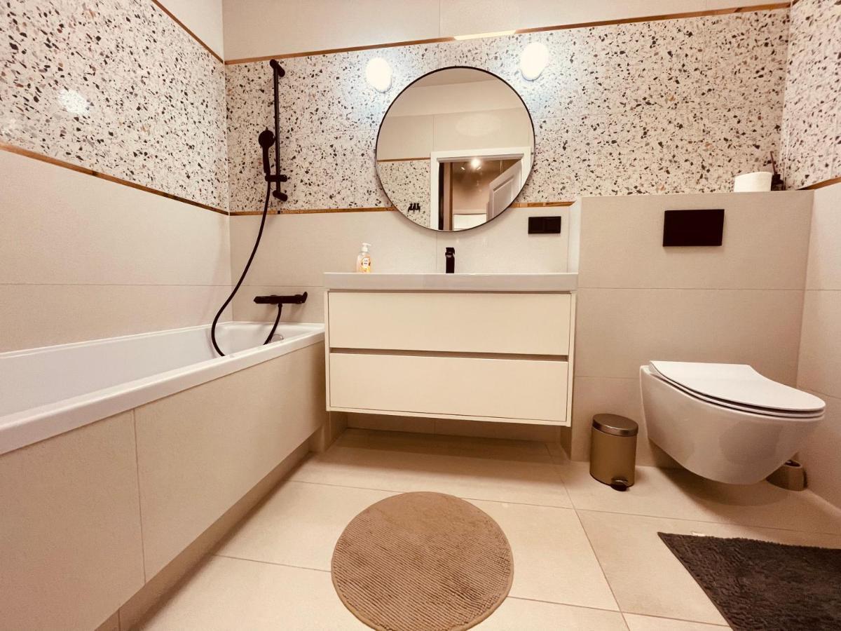Mlociny Metro Apartment Warsaw Luaran gambar