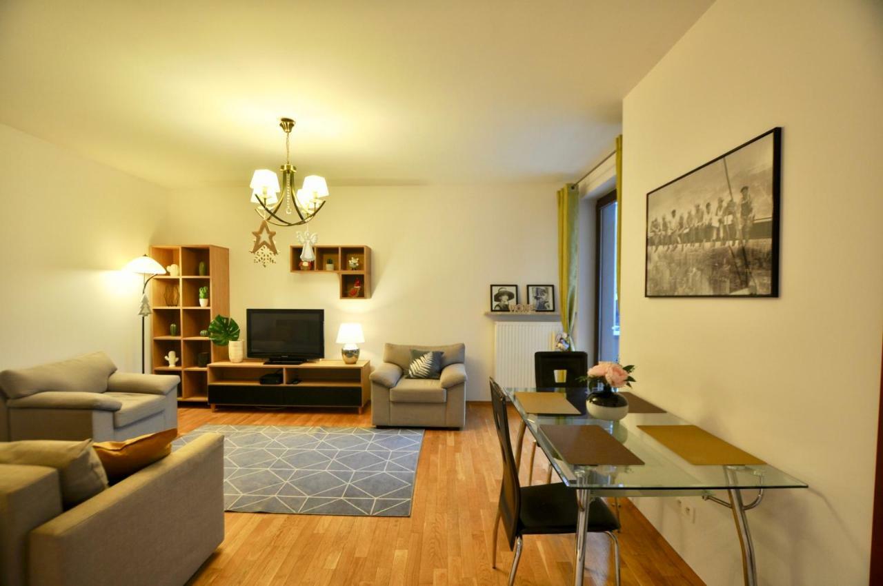 Mlociny Metro Apartment Warsaw Luaran gambar