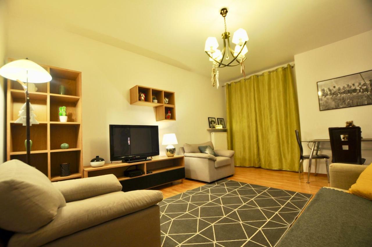 Mlociny Metro Apartment Warsaw Luaran gambar